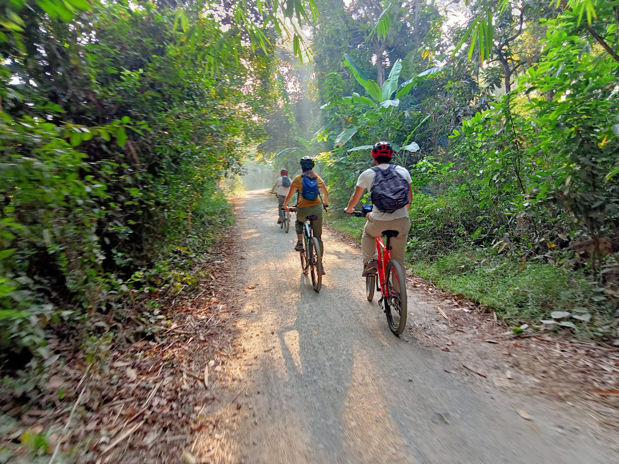 Phnom Penh Cycling To Sihanoukville 5 Days